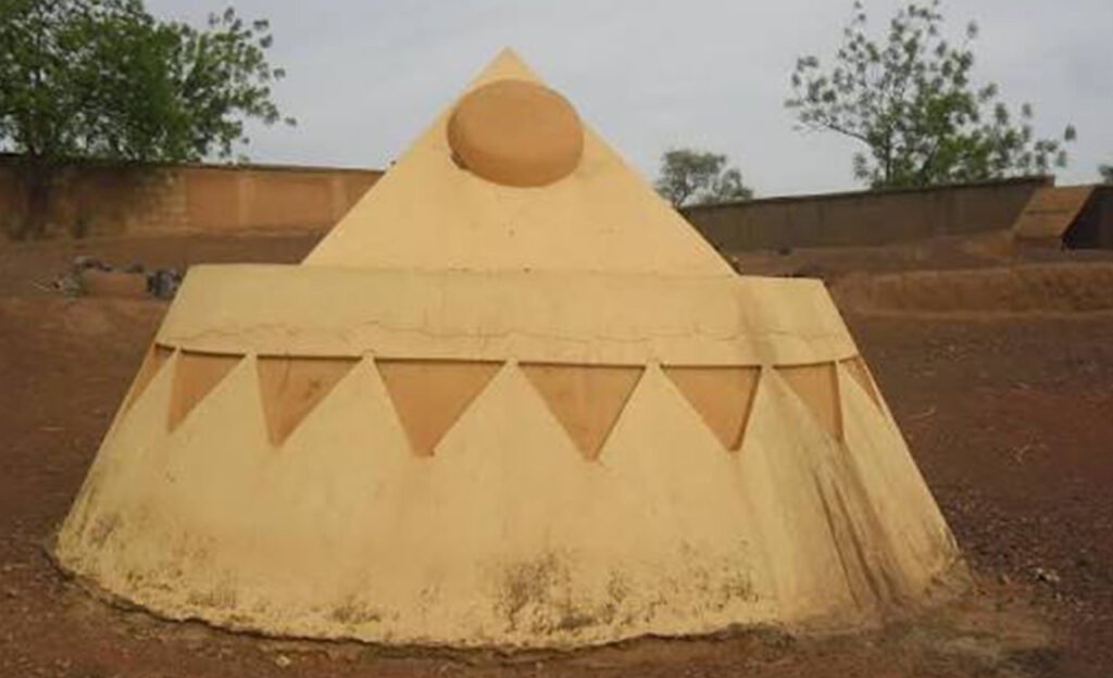 Mausole Naaba Yaadéga